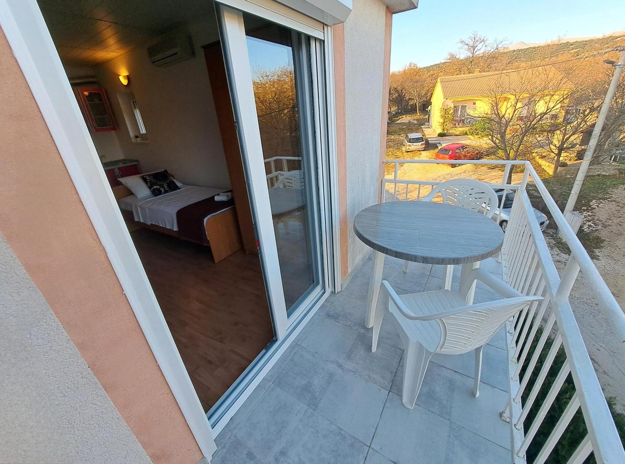 Apartments Maruna Maslenica Extérieur photo